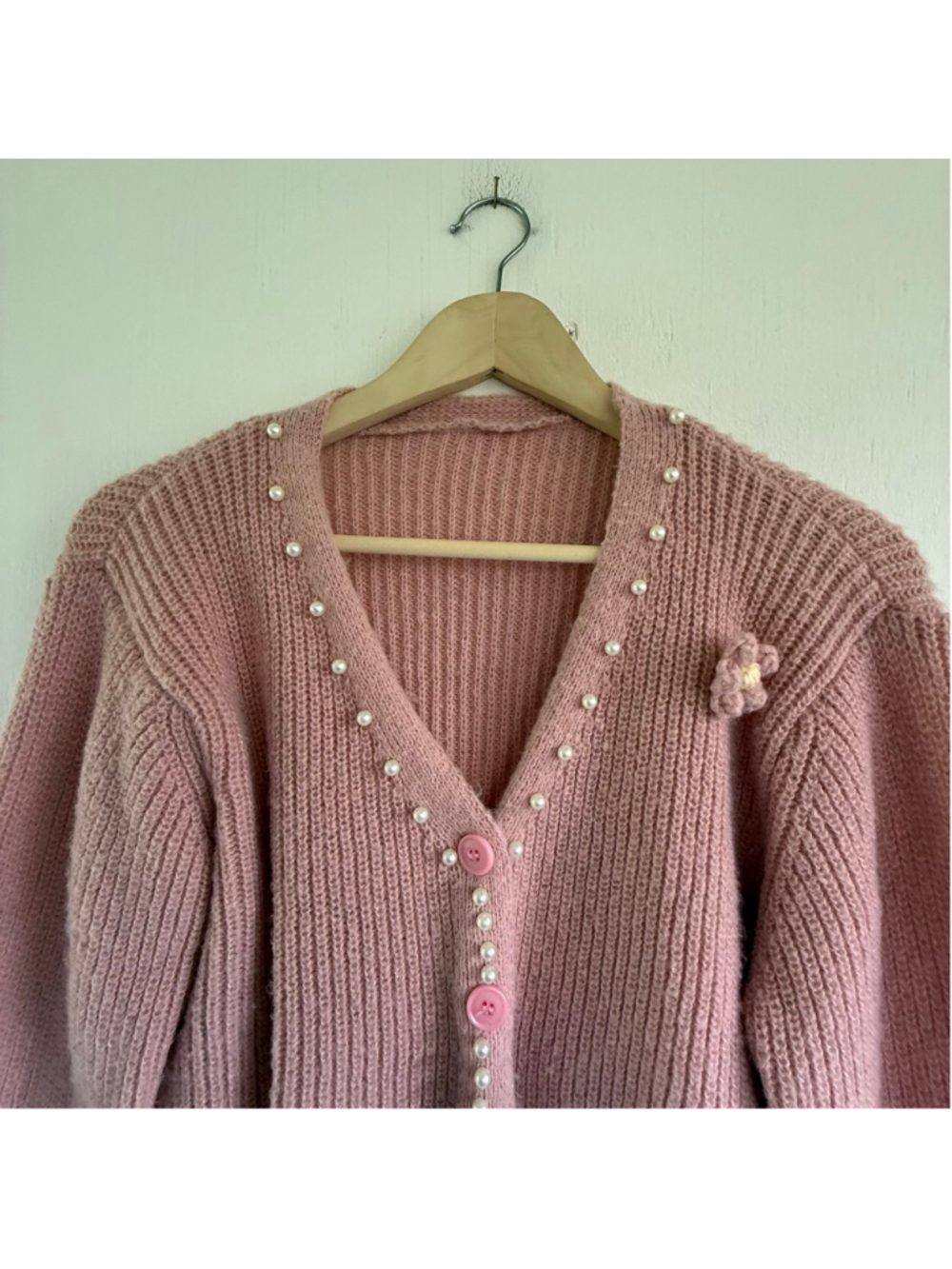 Vintage Pink Pearl Trim Knit Cardigan w/ Crochet Flower Small - Picture 2 of 6